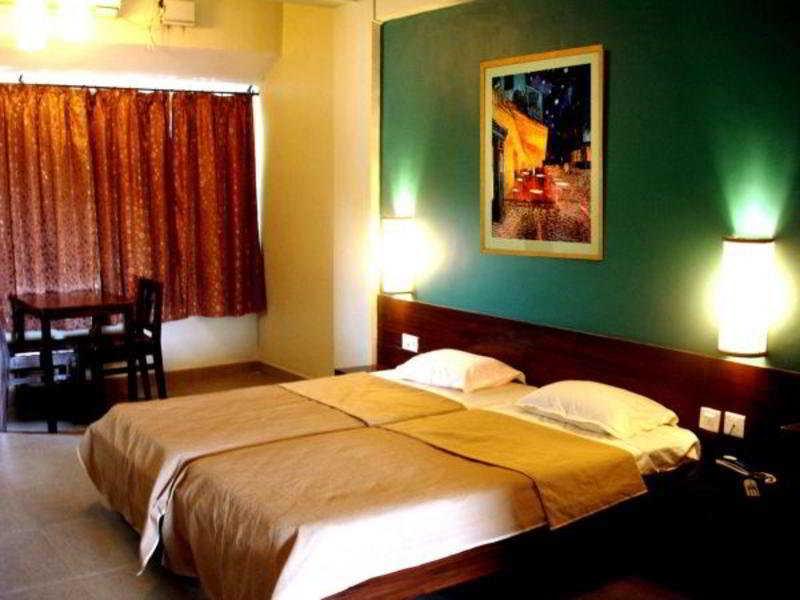 Oyo Flagship Paradise Inn Near Immaculate Conception Church Panaji Dış mekan fotoğraf