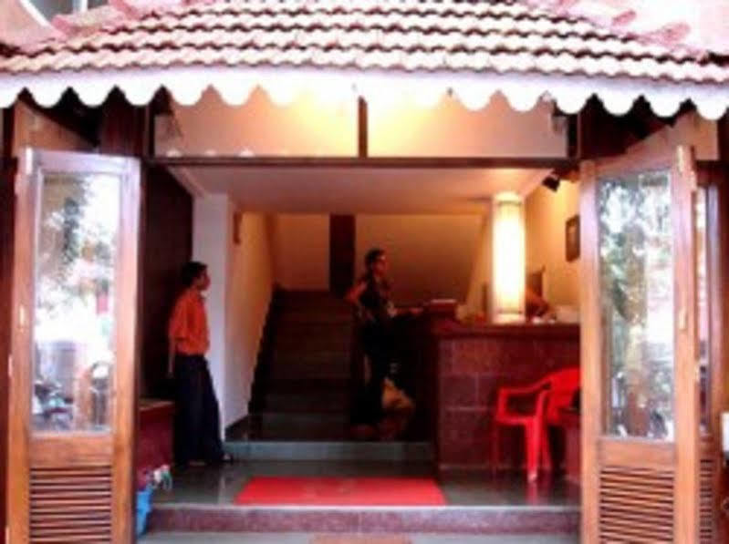 Oyo Flagship Paradise Inn Near Immaculate Conception Church Panaji Dış mekan fotoğraf